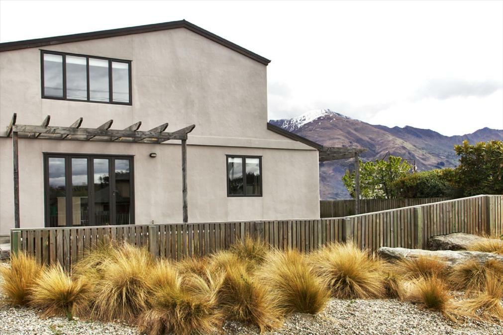 Kylie'S Castle Villa Wanaka Eksteriør billede